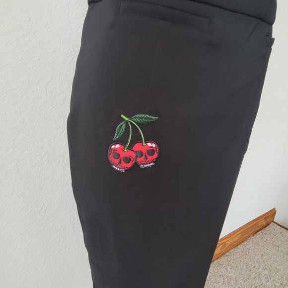 Royal Monk Unique Vintage Retro Cherries Jumper - Picture 8 of 14